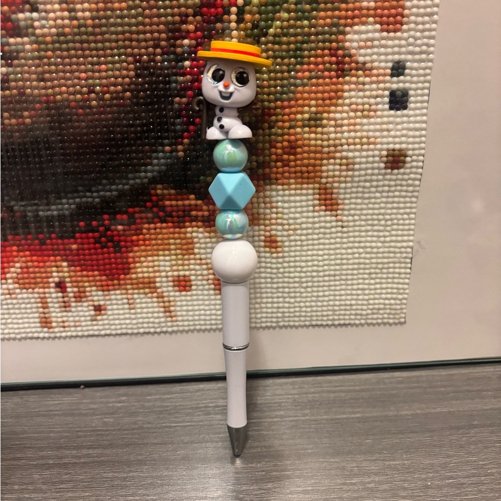 Olaf Bead Pen with Yellow Hat